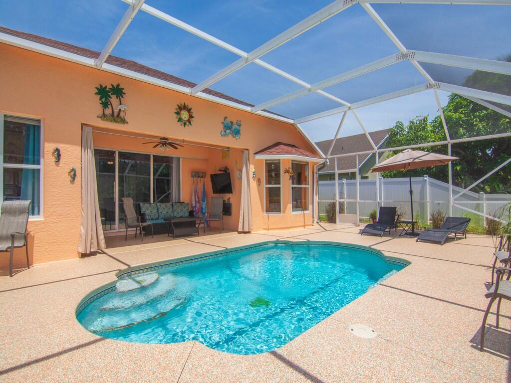 1530 16th Court SW