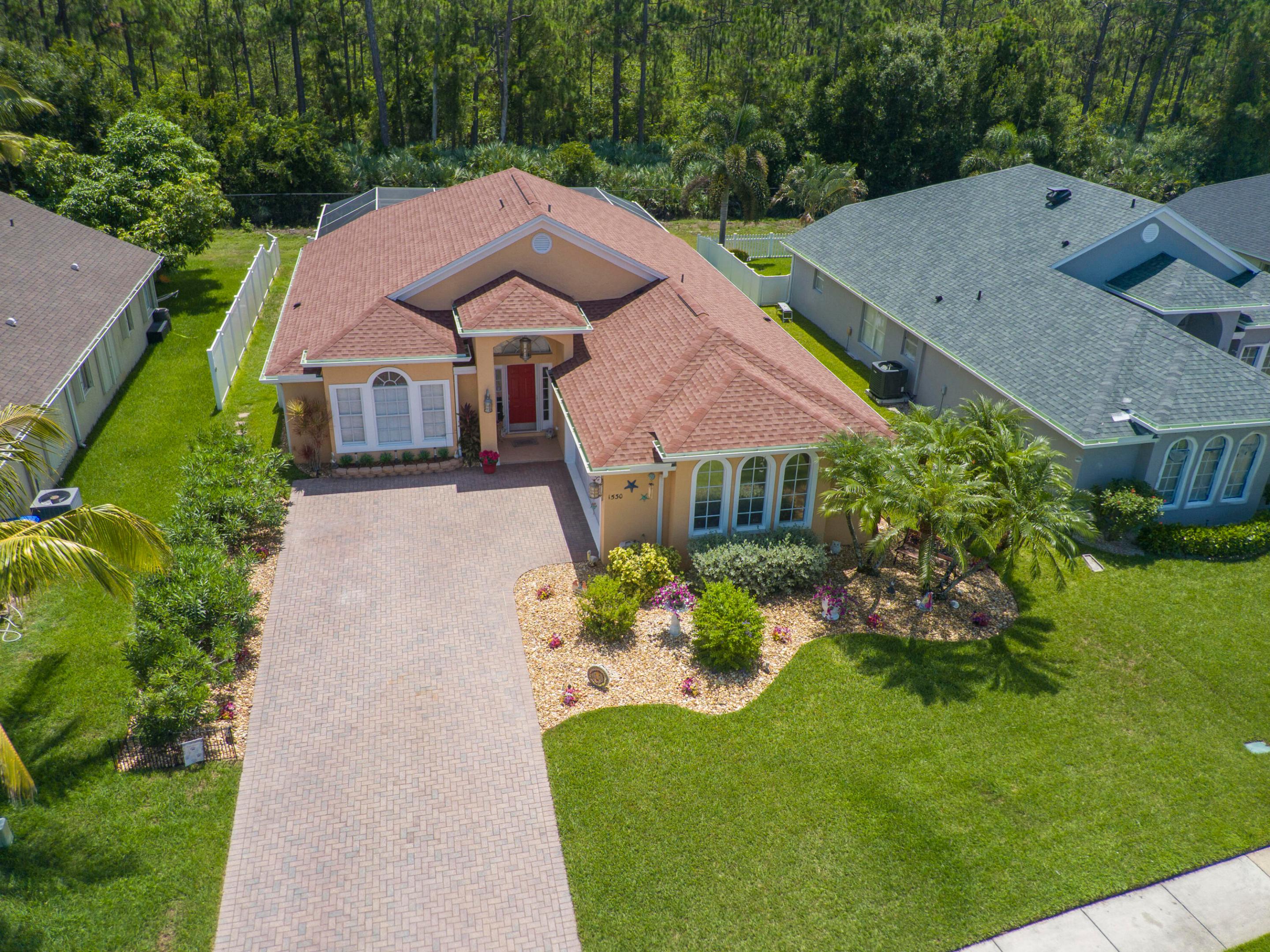 1530 16th Court SW