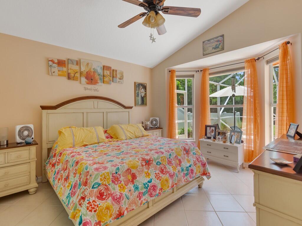 1530 16th Court SW