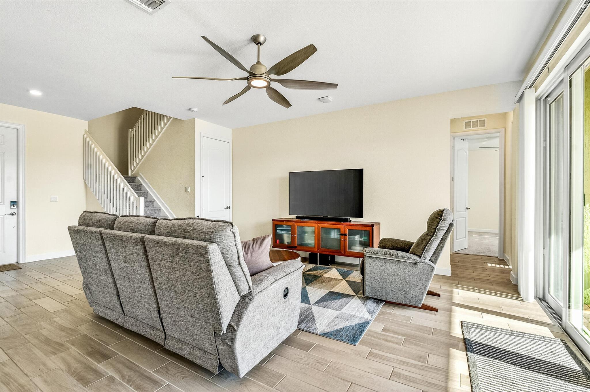 5986 Sequoia Circle