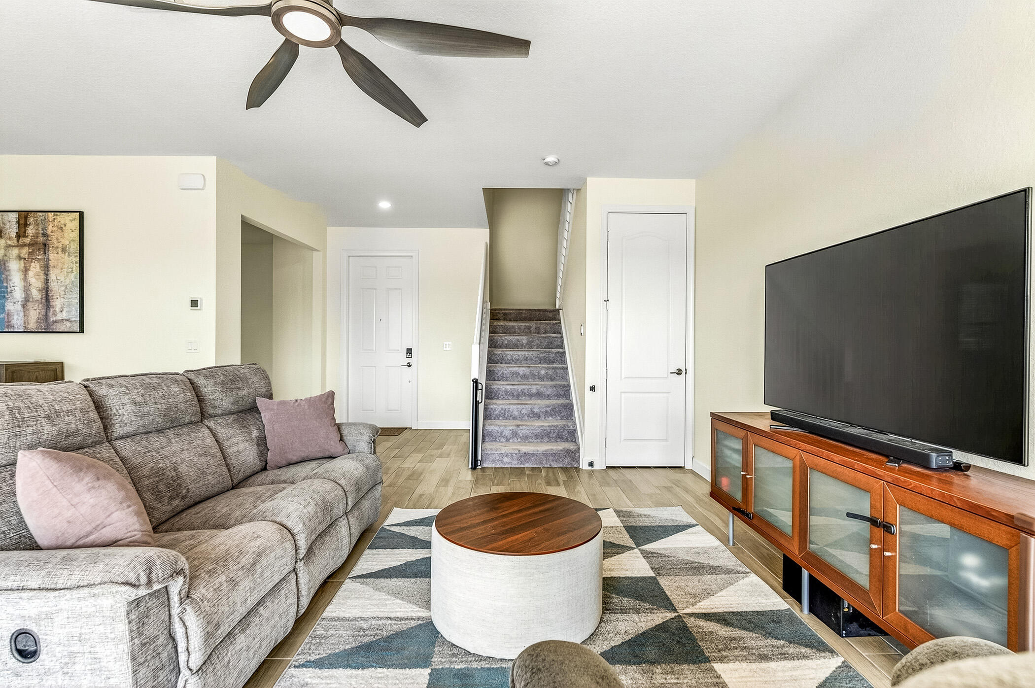 5986 Sequoia Circle