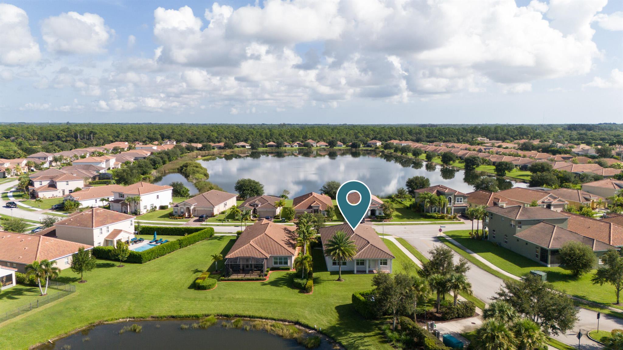 1769 Berkshire Circle SW