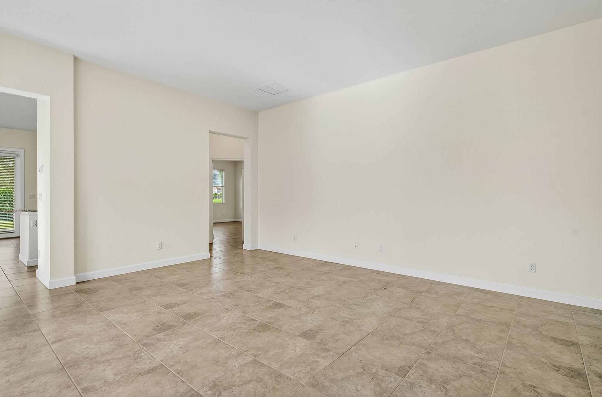 1769 Berkshire Circle SW