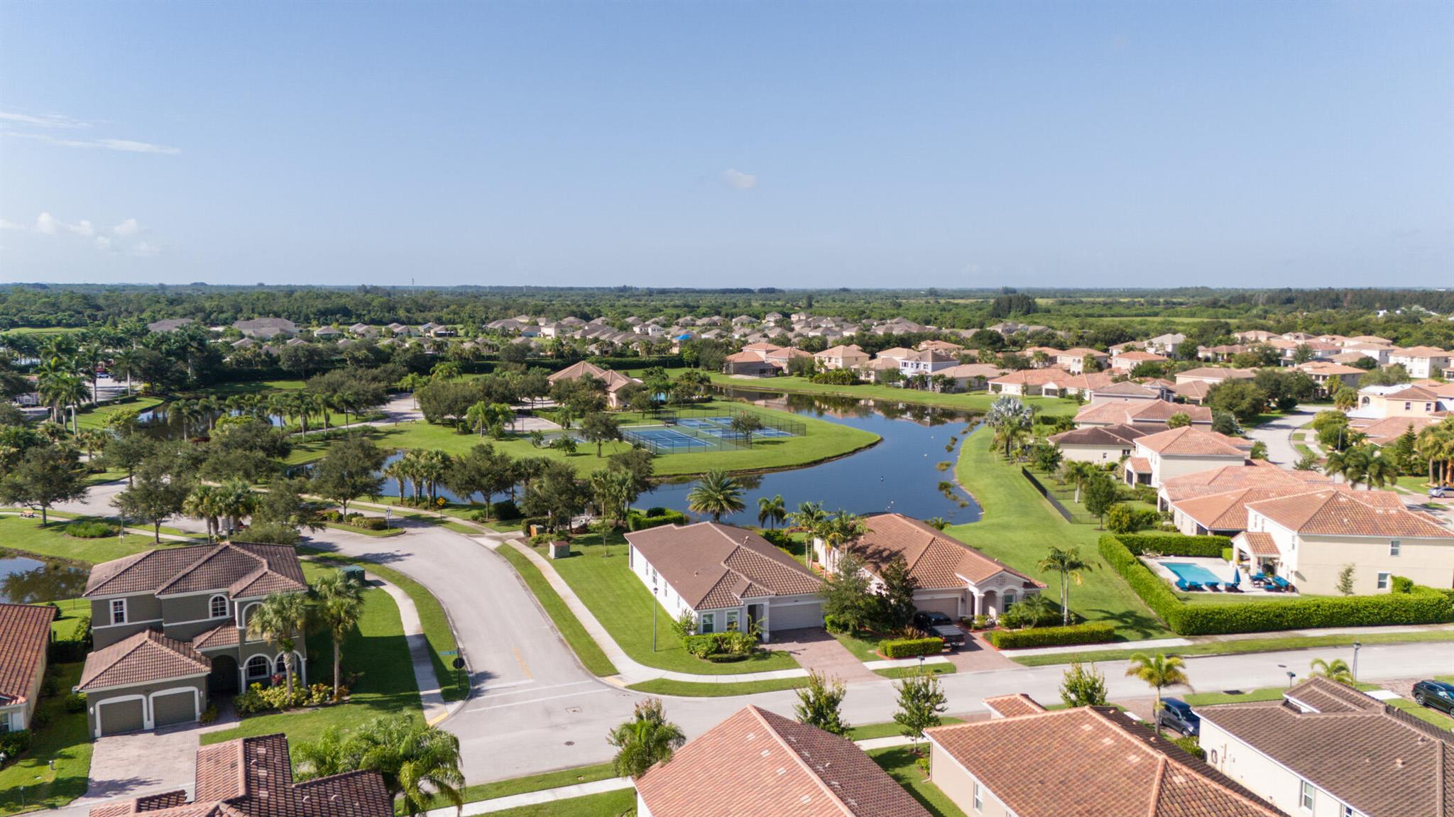 1769 Berkshire Circle SW