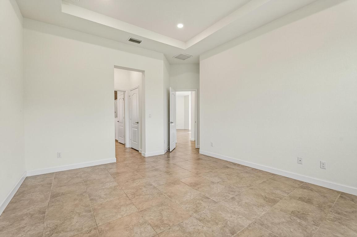 1769 Berkshire Circle SW