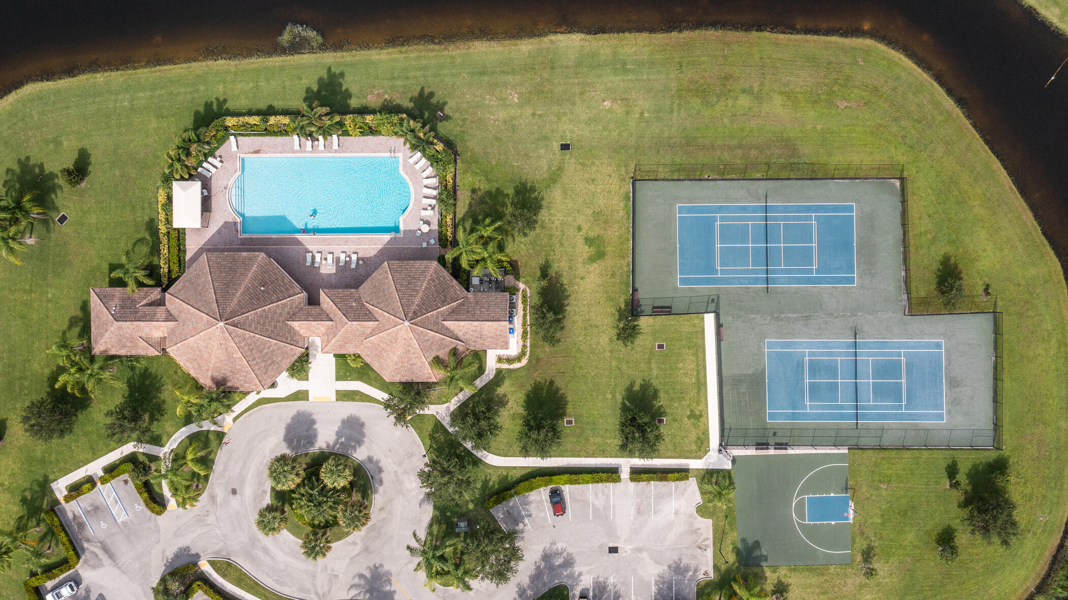 1769 Berkshire Circle SW