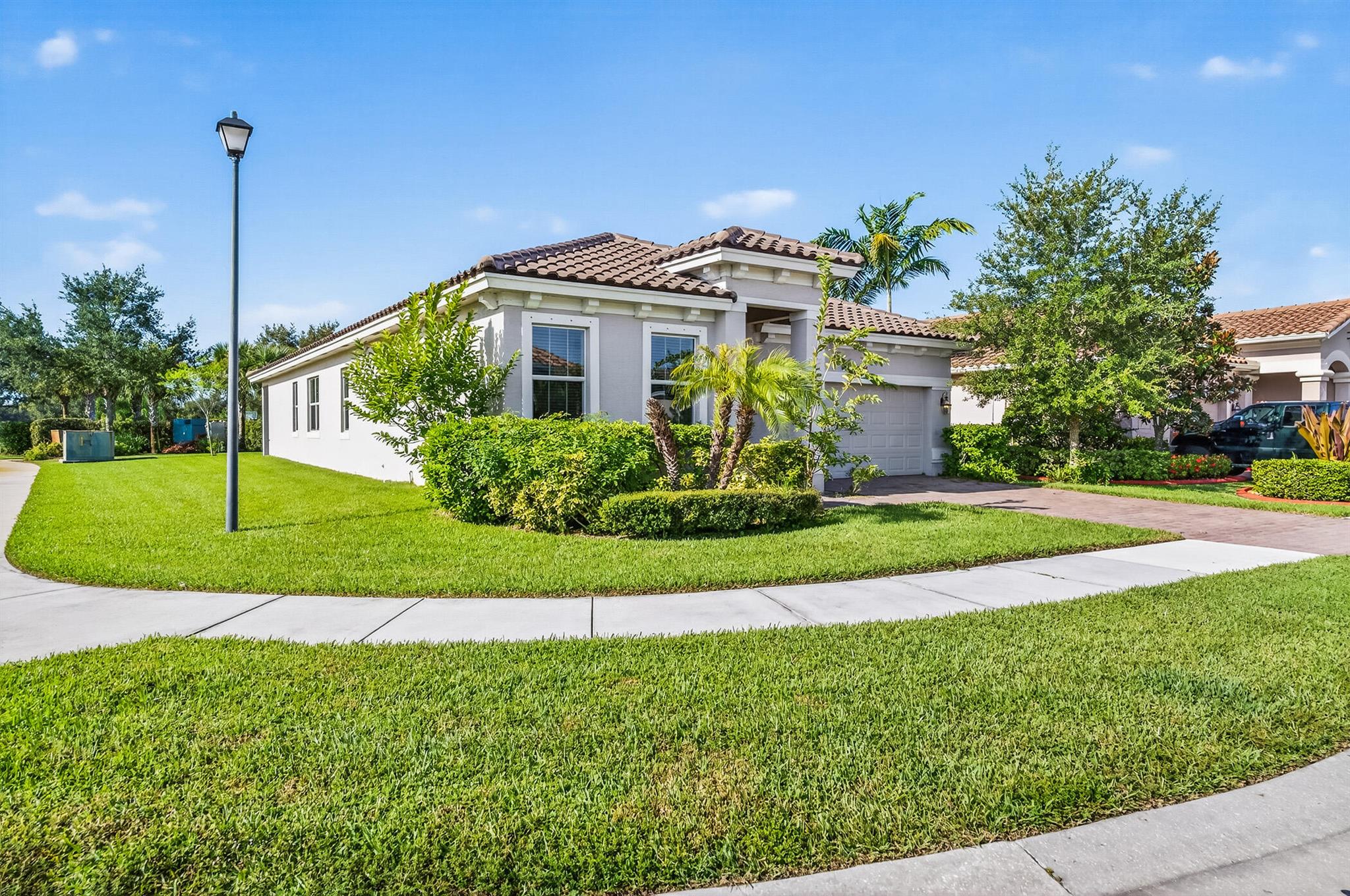 1769 Berkshire Circle SW