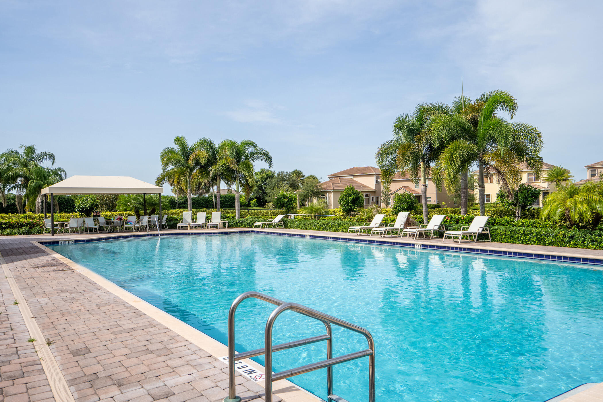 1769 Berkshire Circle SW