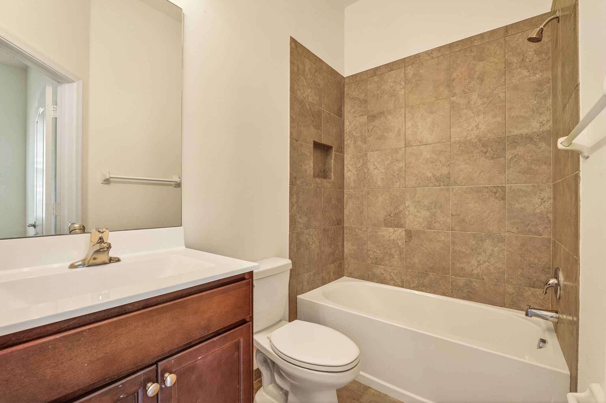 1769 Berkshire Circle SW