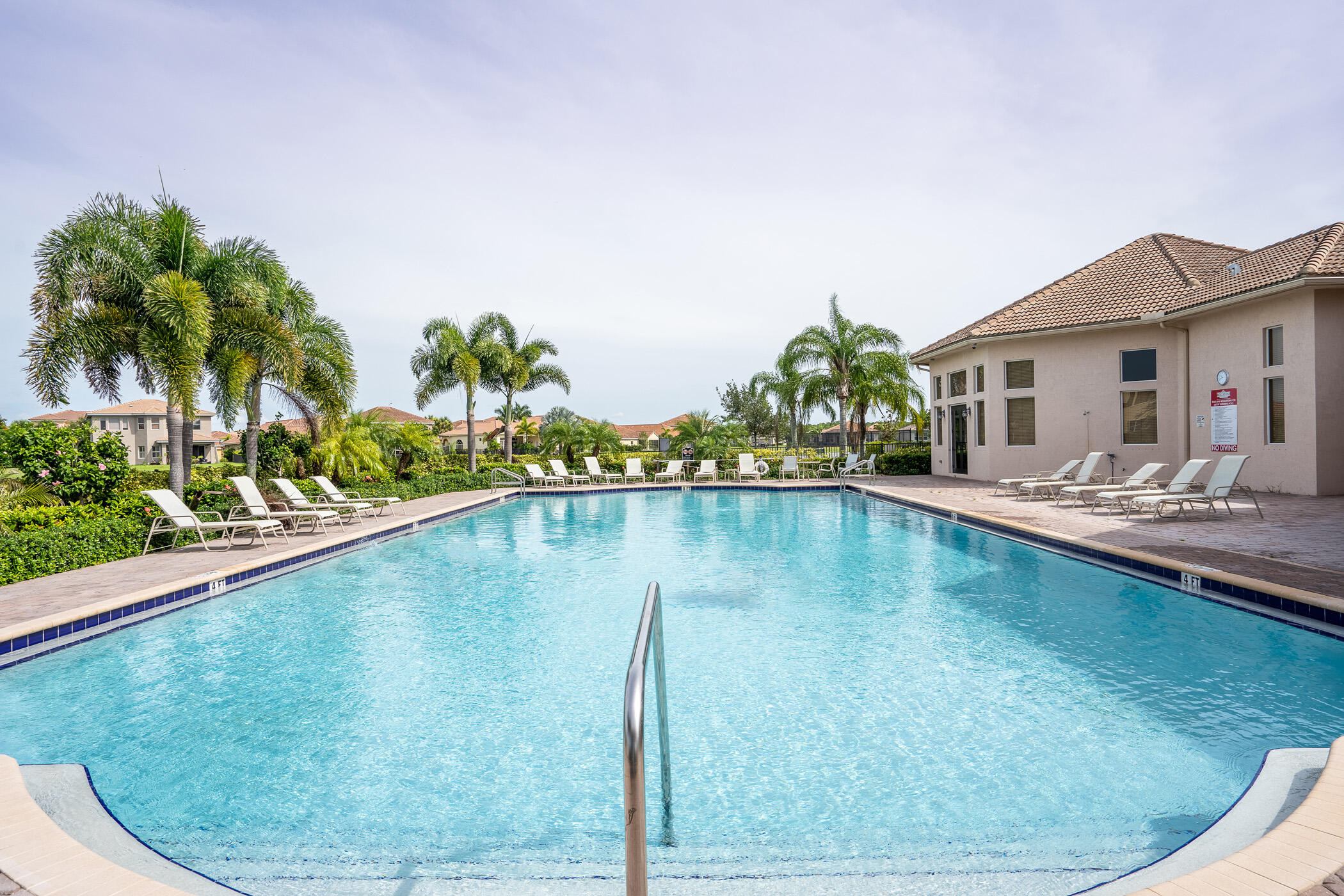 1769 Berkshire Circle SW