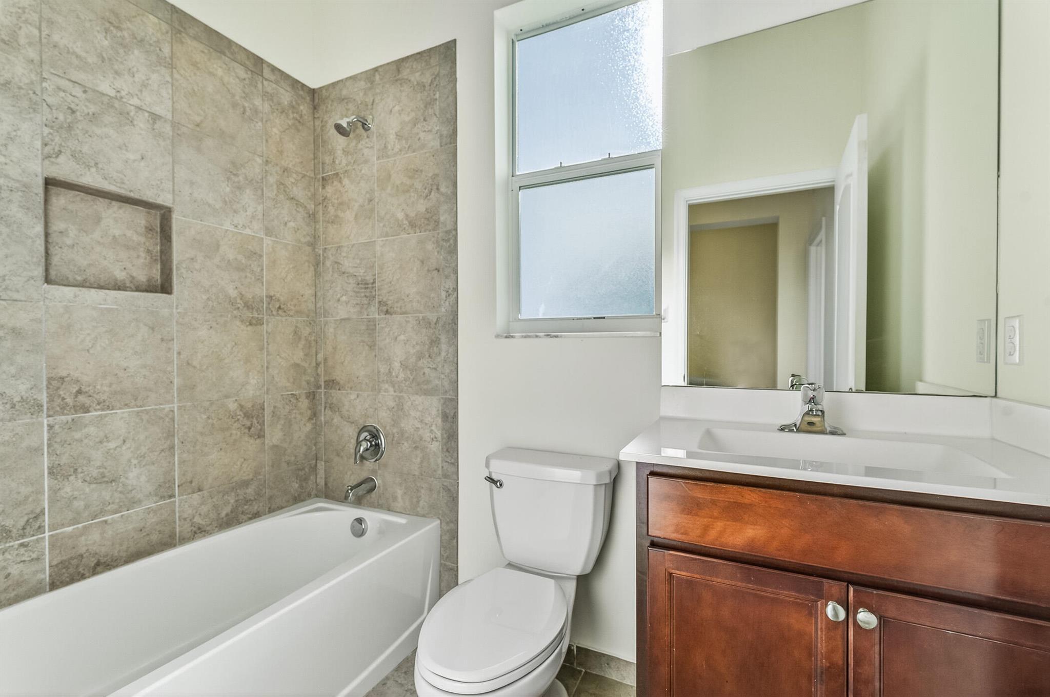 1769 Berkshire Circle SW