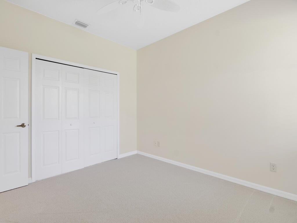 305 Bourdeaux Drive SW