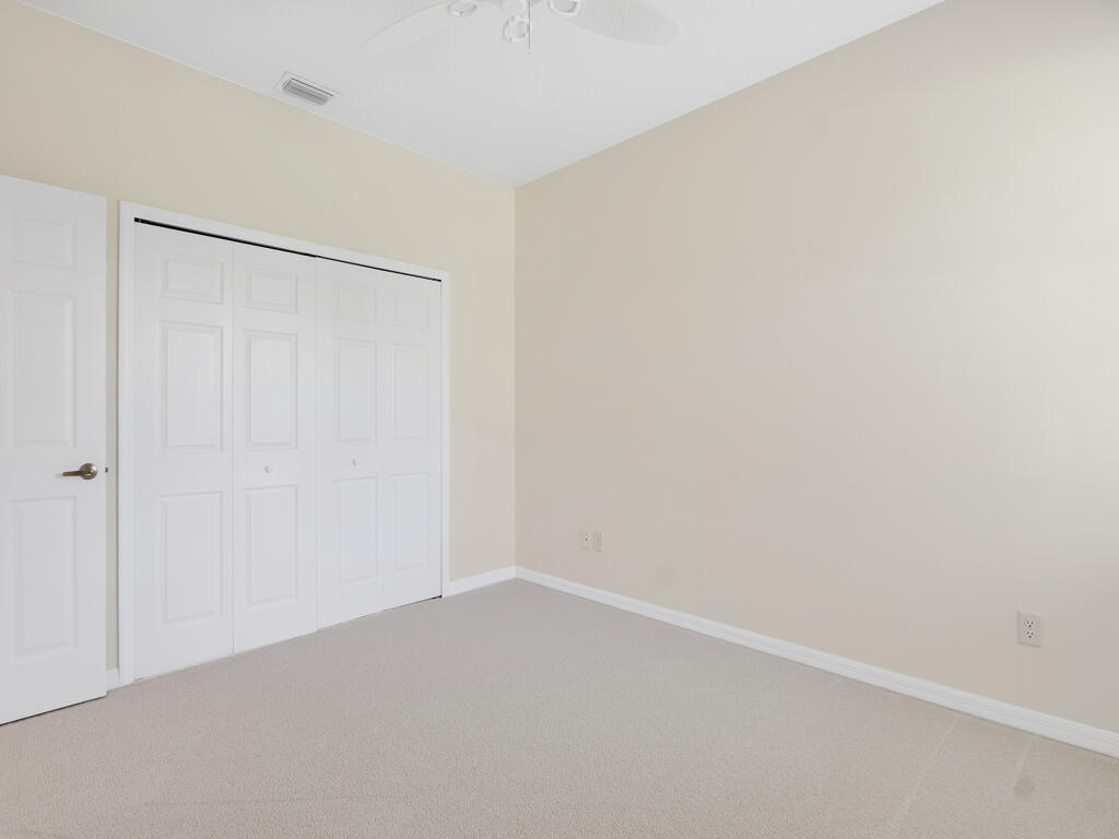 305 Bourdeaux Drive SW