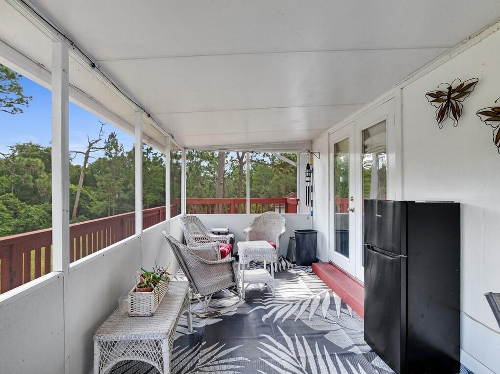 5675 Sunshine Avenue