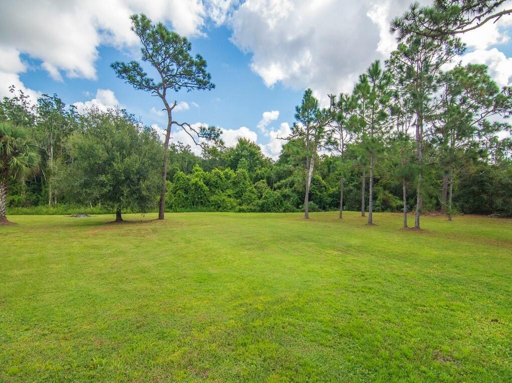 5675 Sunshine Avenue