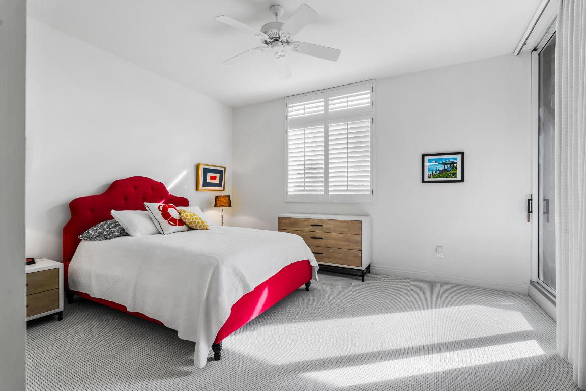 601 N Swim Club Drive 3