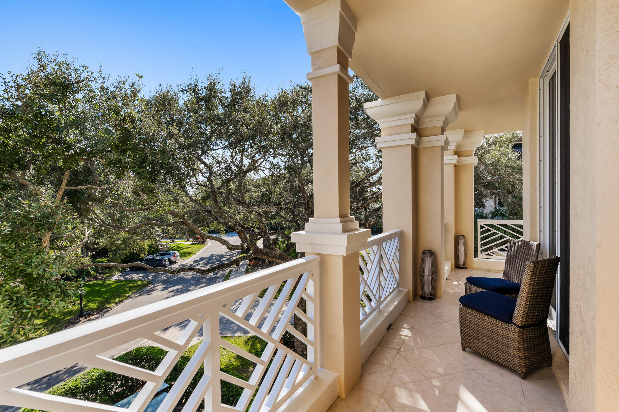 601 N Swim Club Drive 3