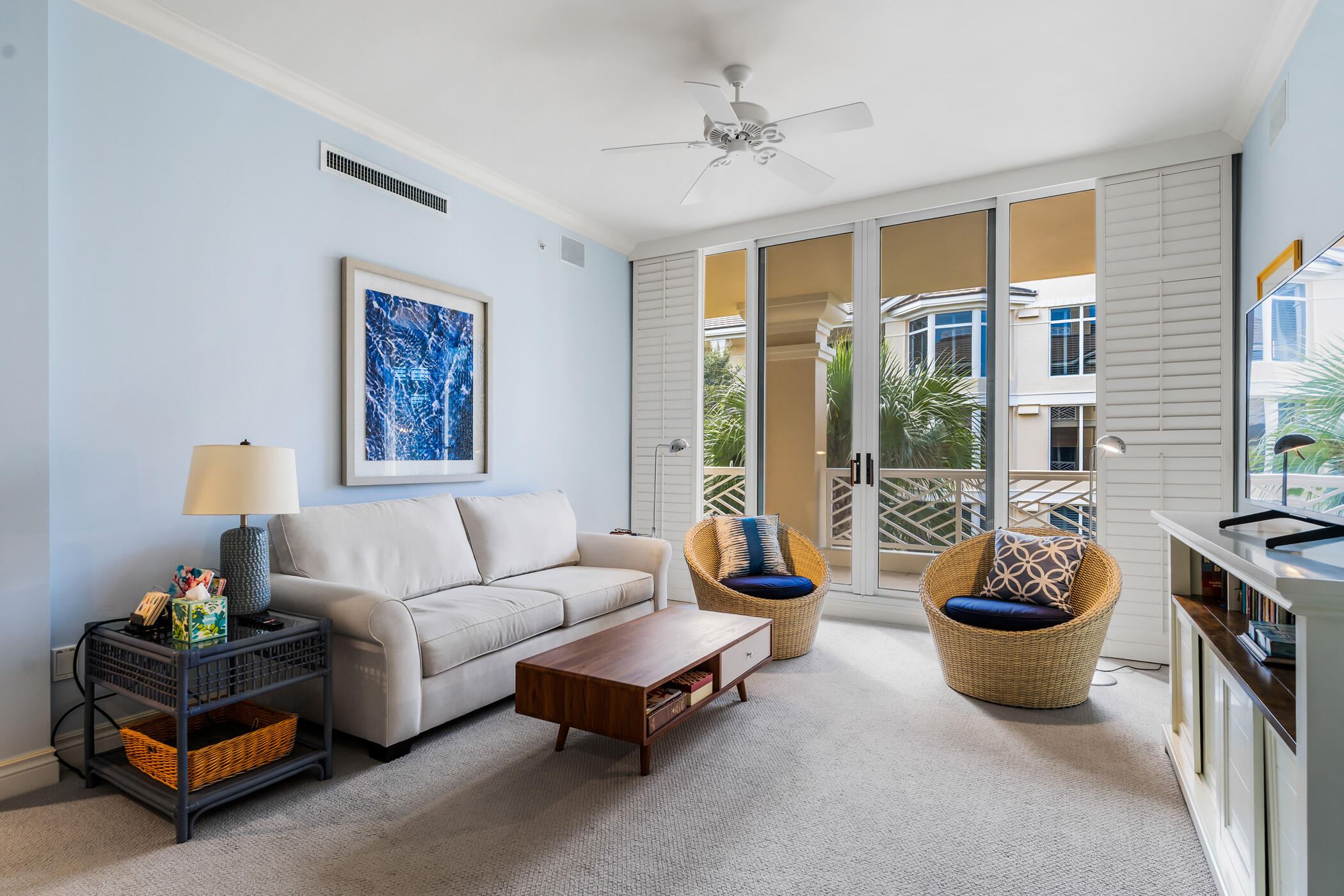 601 N Swim Club Drive 3