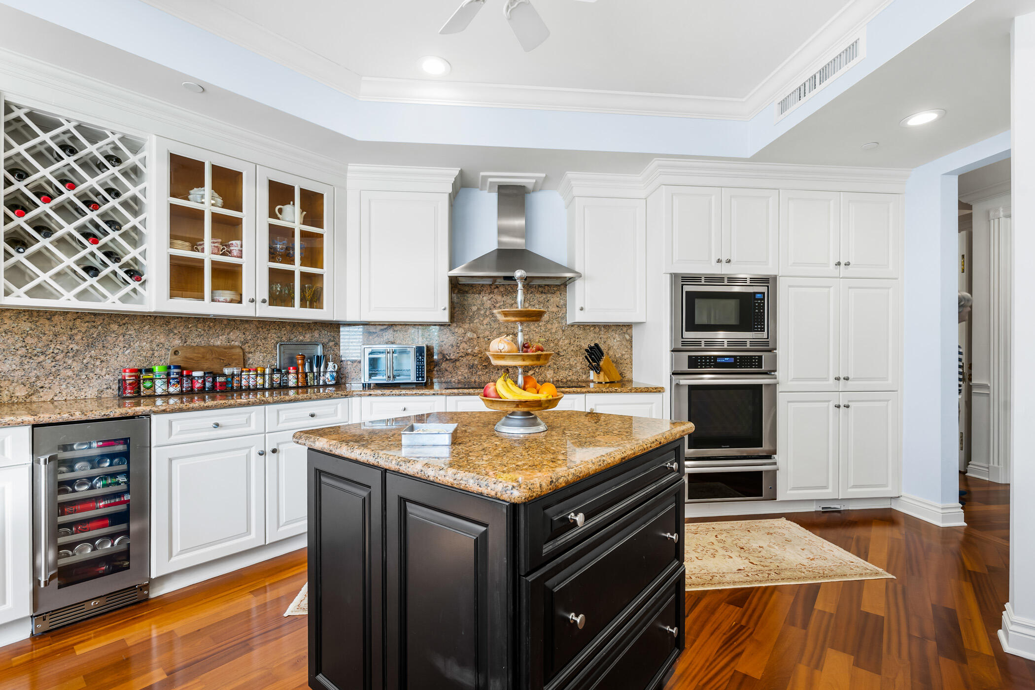 601 N Swim Club Drive 3