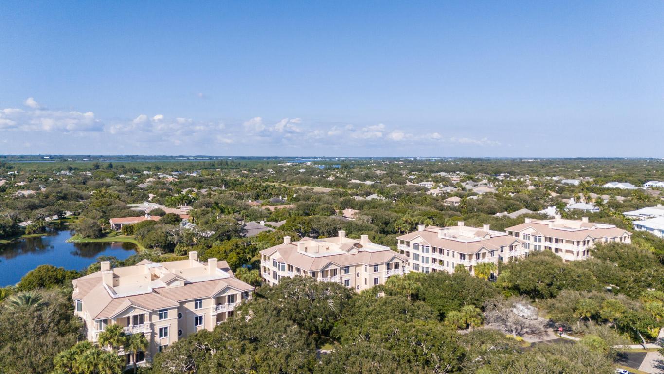 601 N Swim Club Drive 3