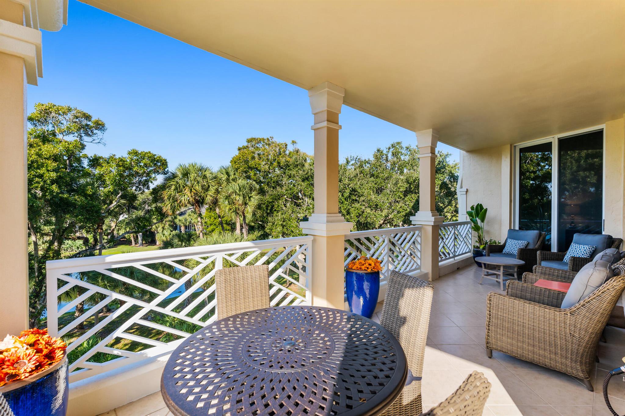 601 N Swim Club Drive 3