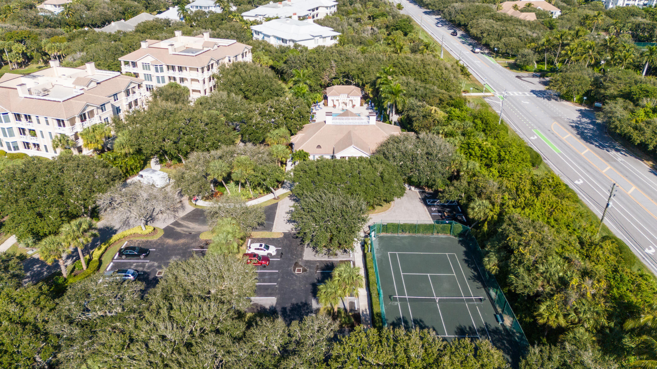 601 N Swim Club Drive 3