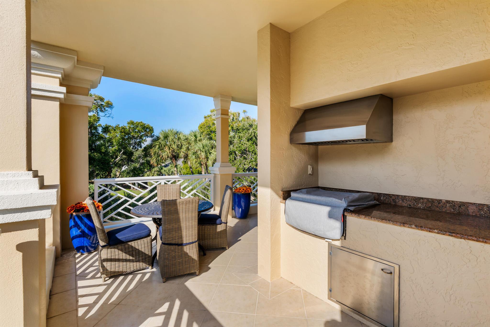 601 N Swim Club Drive 3