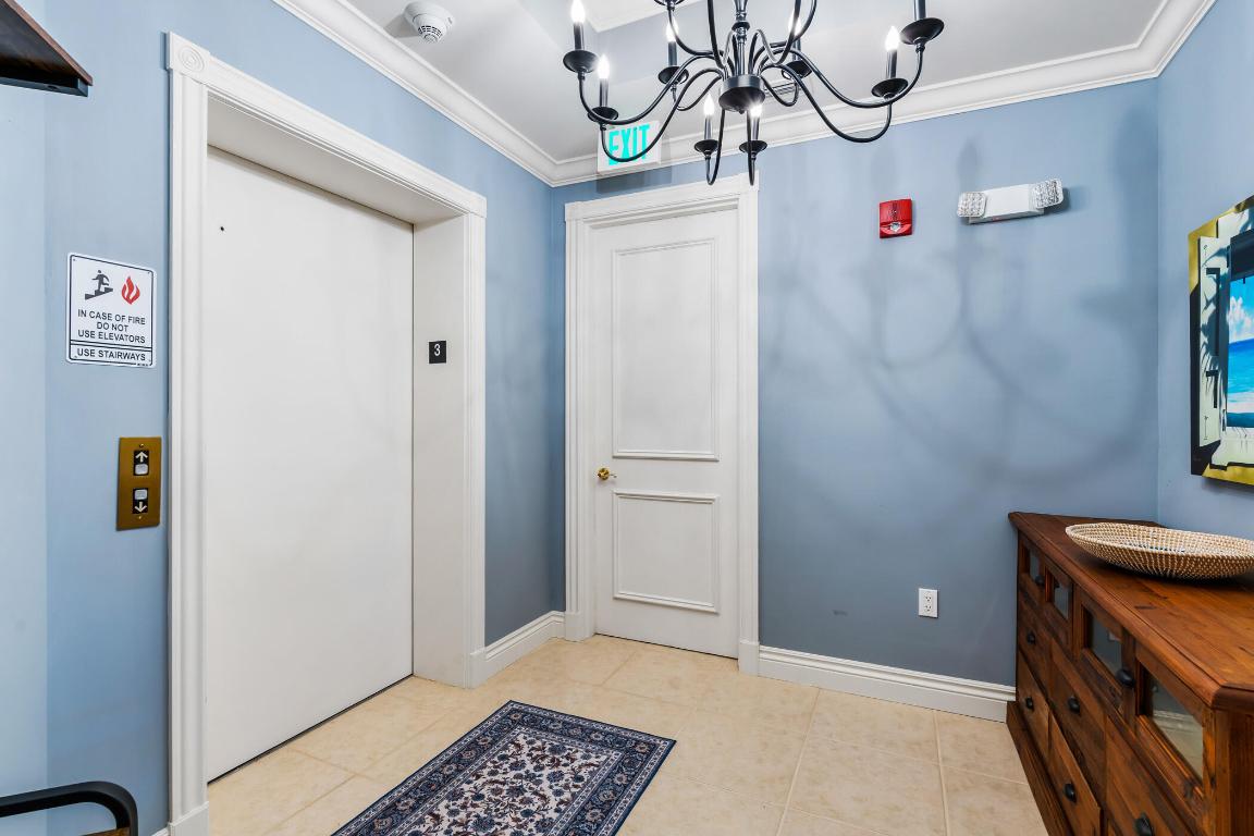 601 N Swim Club Drive 3