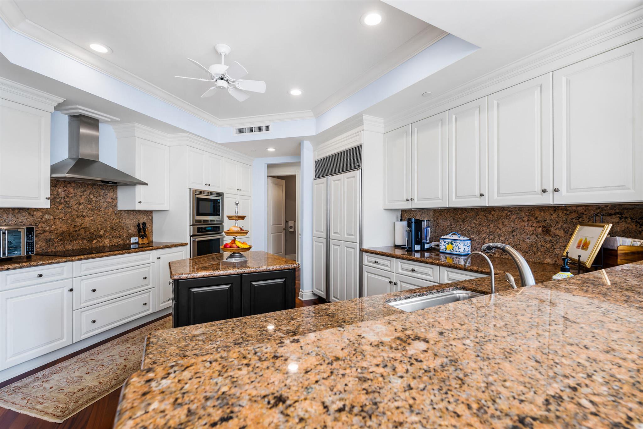 601 N Swim Club Drive 3