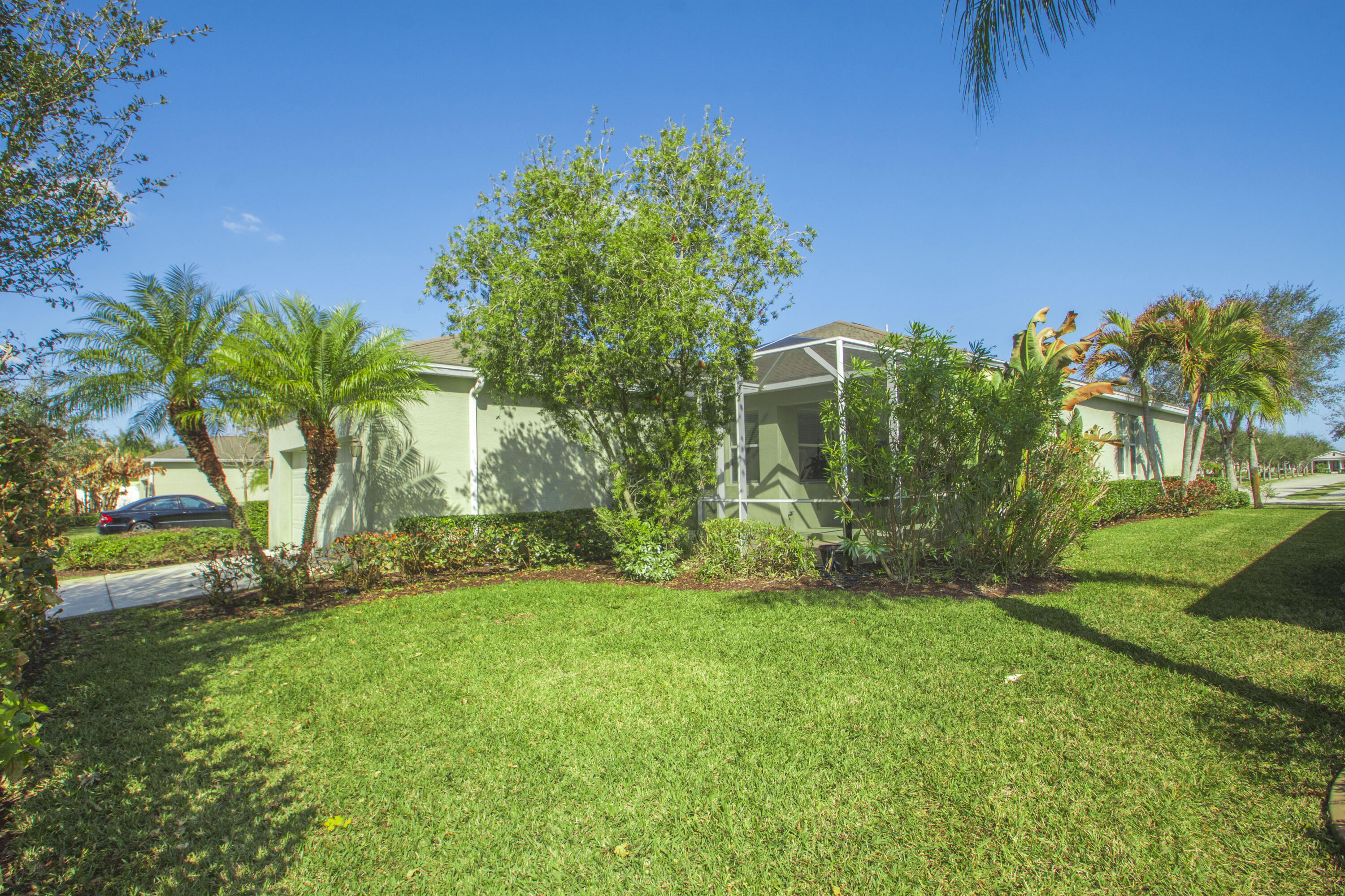 1450 Caddy Court