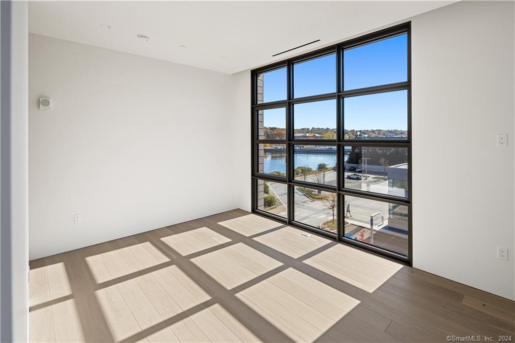 60 Wilton Road Penthouse 4A