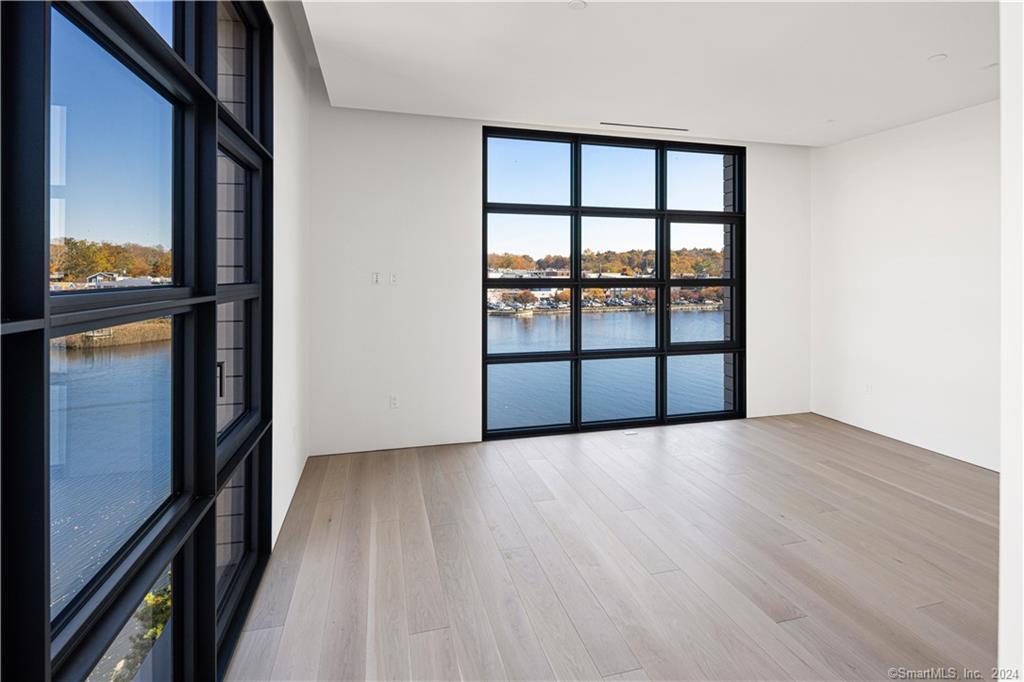 60 Wilton Road Penthouse 4A
