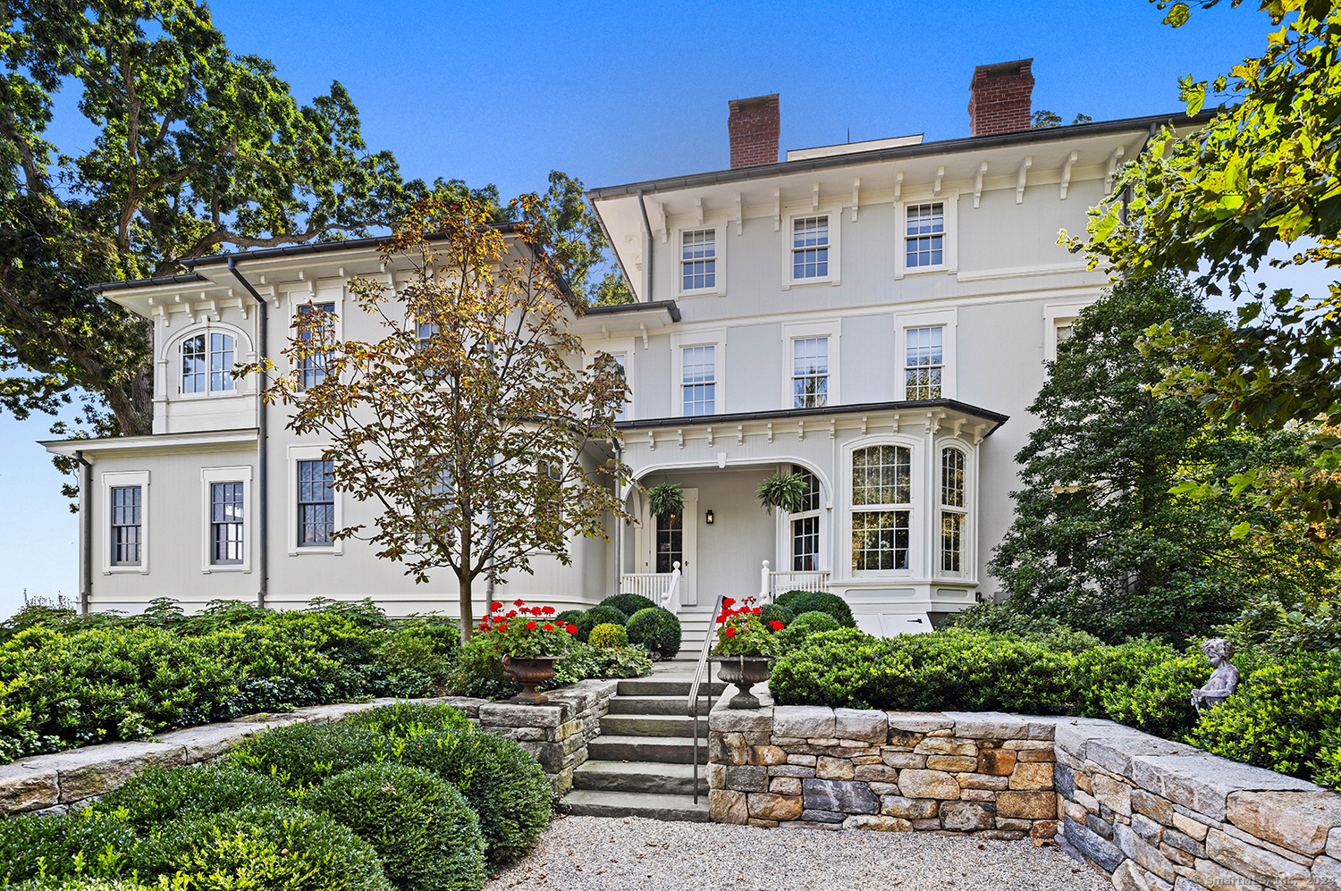 385 Harbor Road