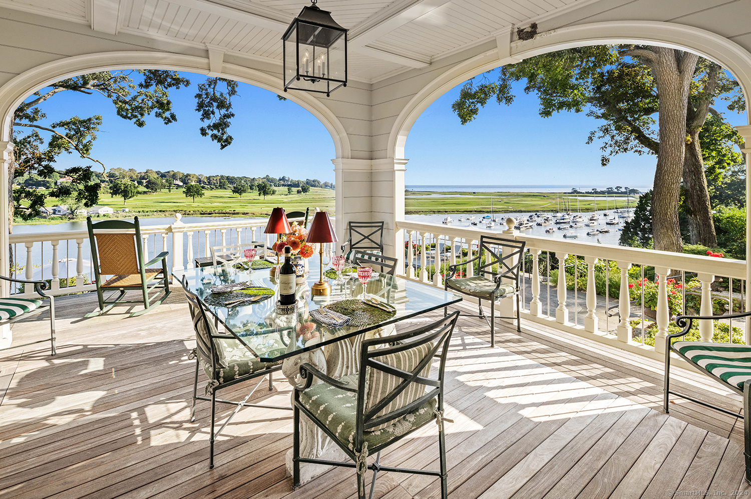 385 Harbor Road