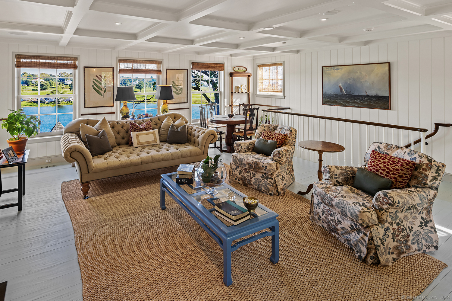 385 Harbor Road