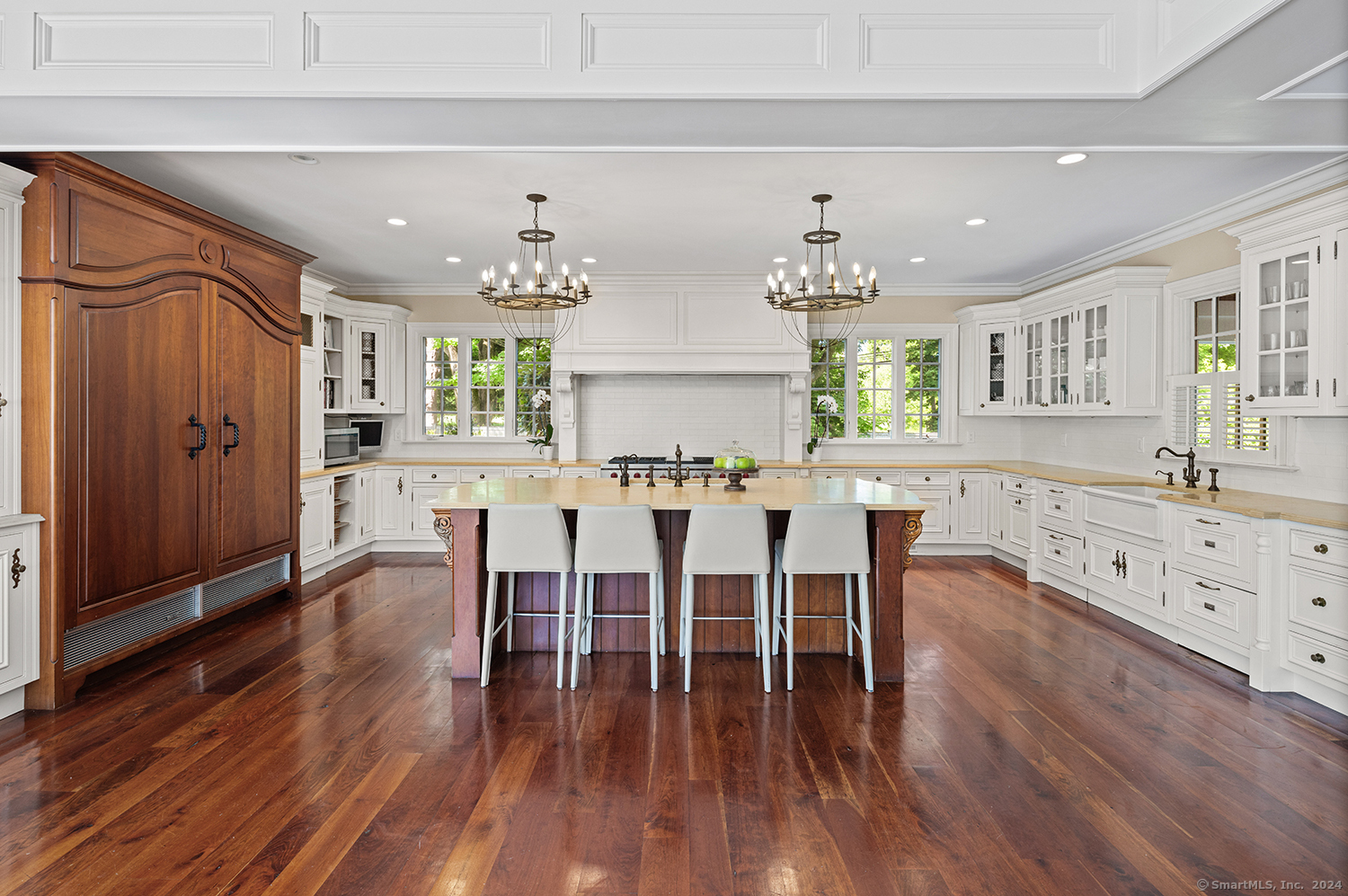 336 Greens Farms Road