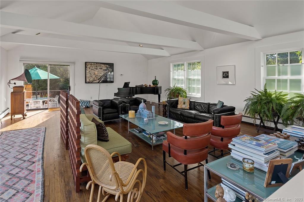 117 Beachside Avenue