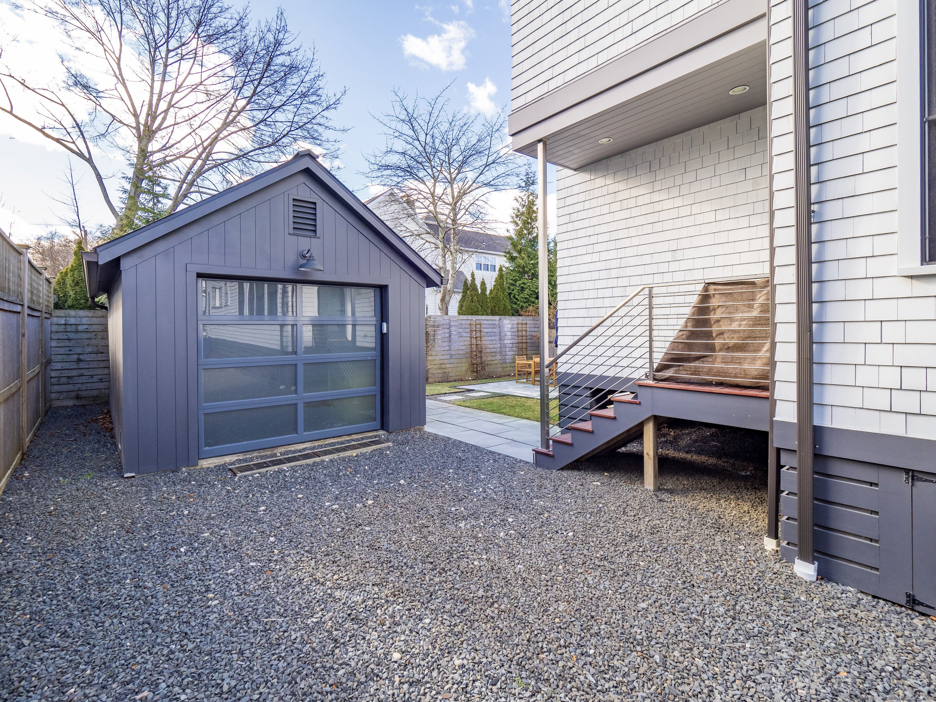 27 Fairfield Avenue