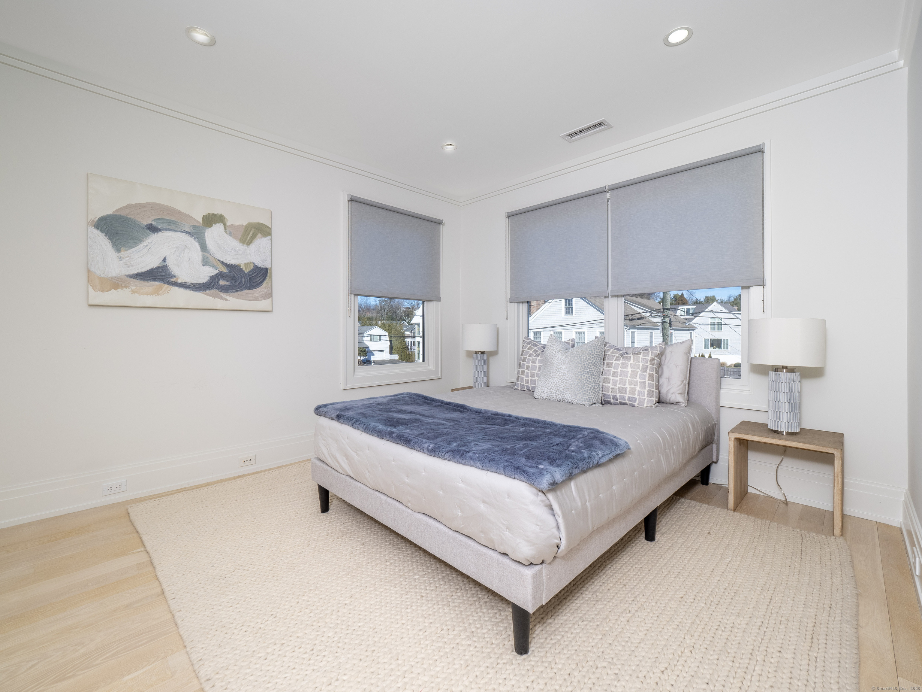 27 Fairfield Avenue