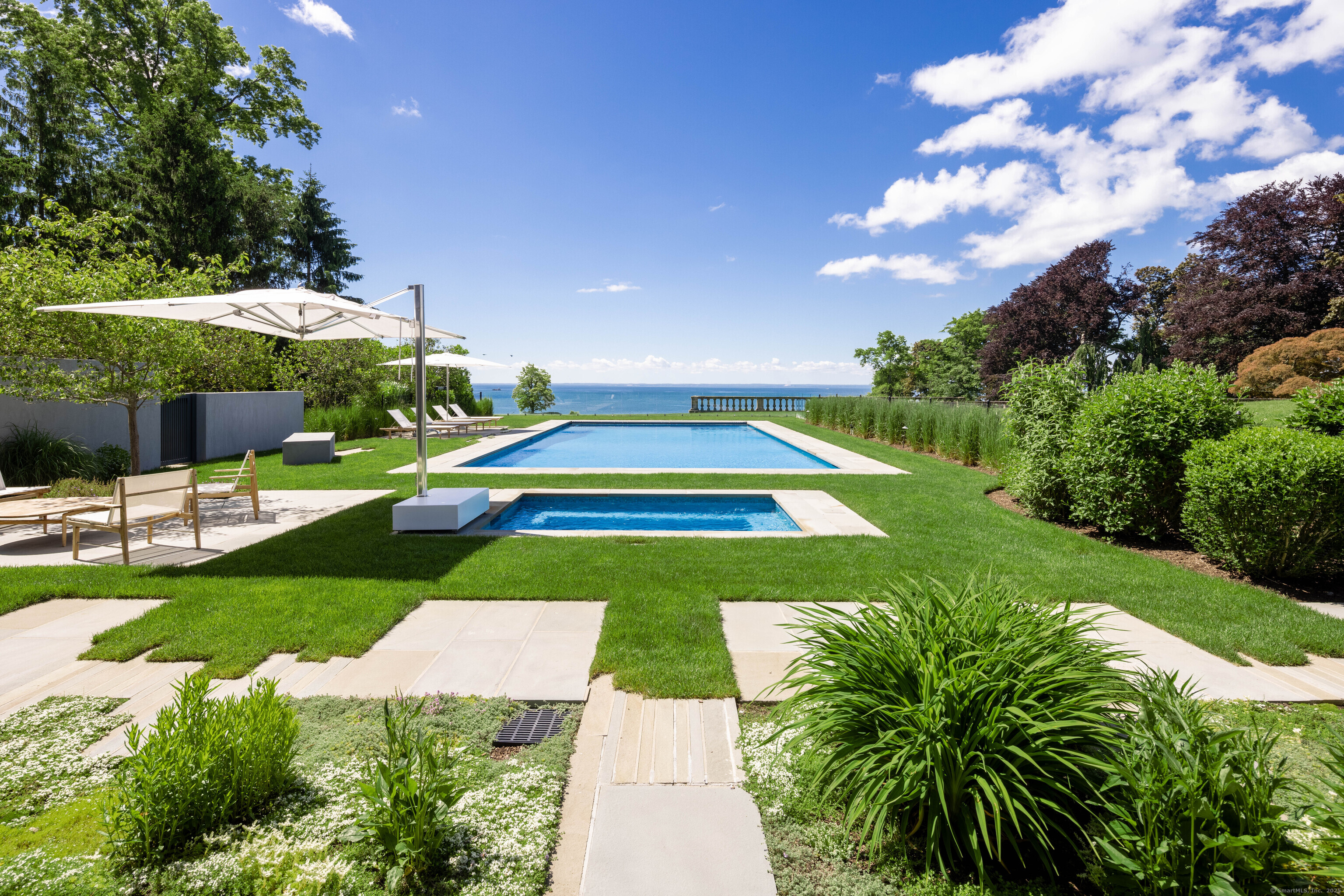 1131 Sasco Hill Road