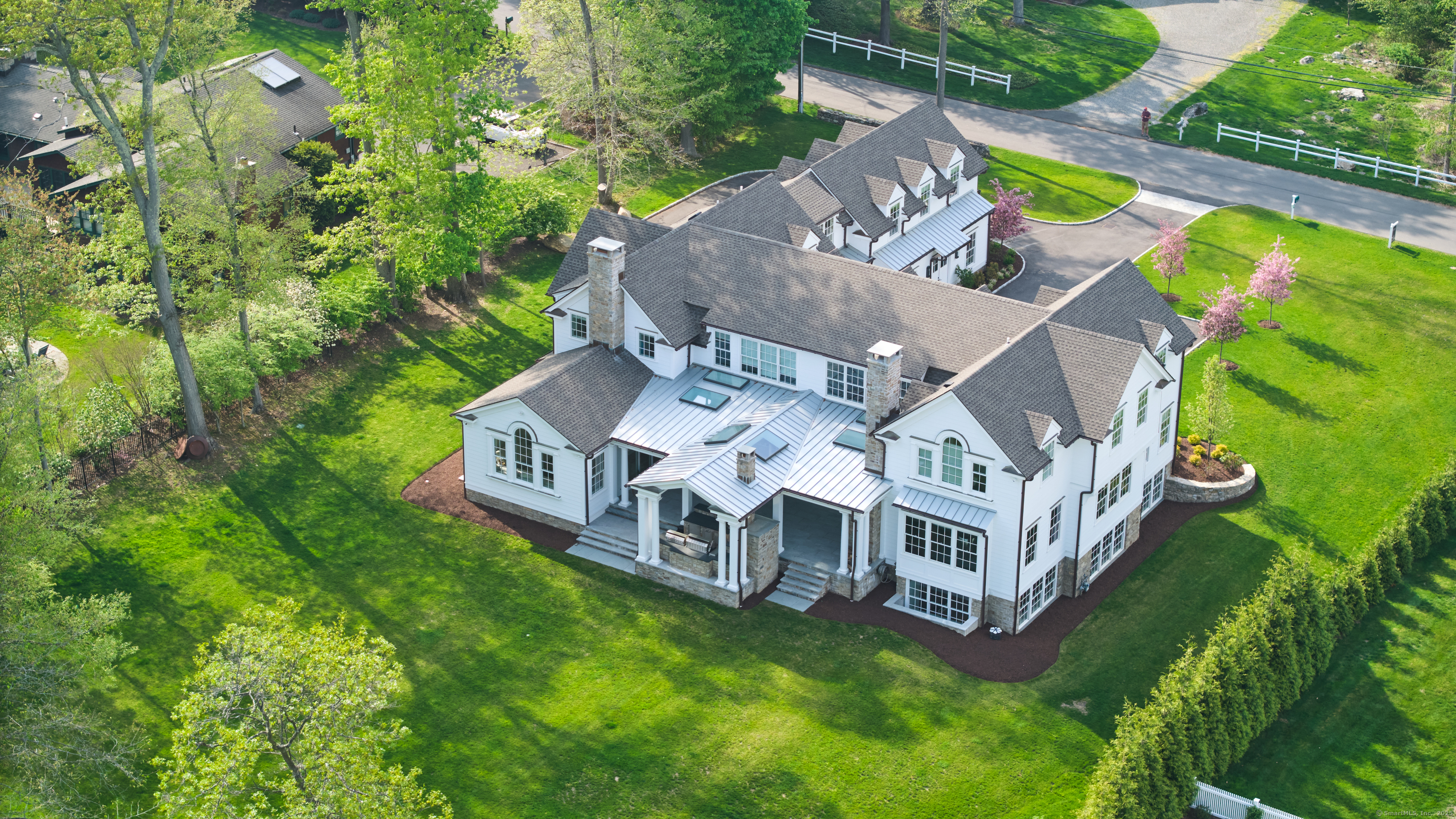 9 Sturges Commons