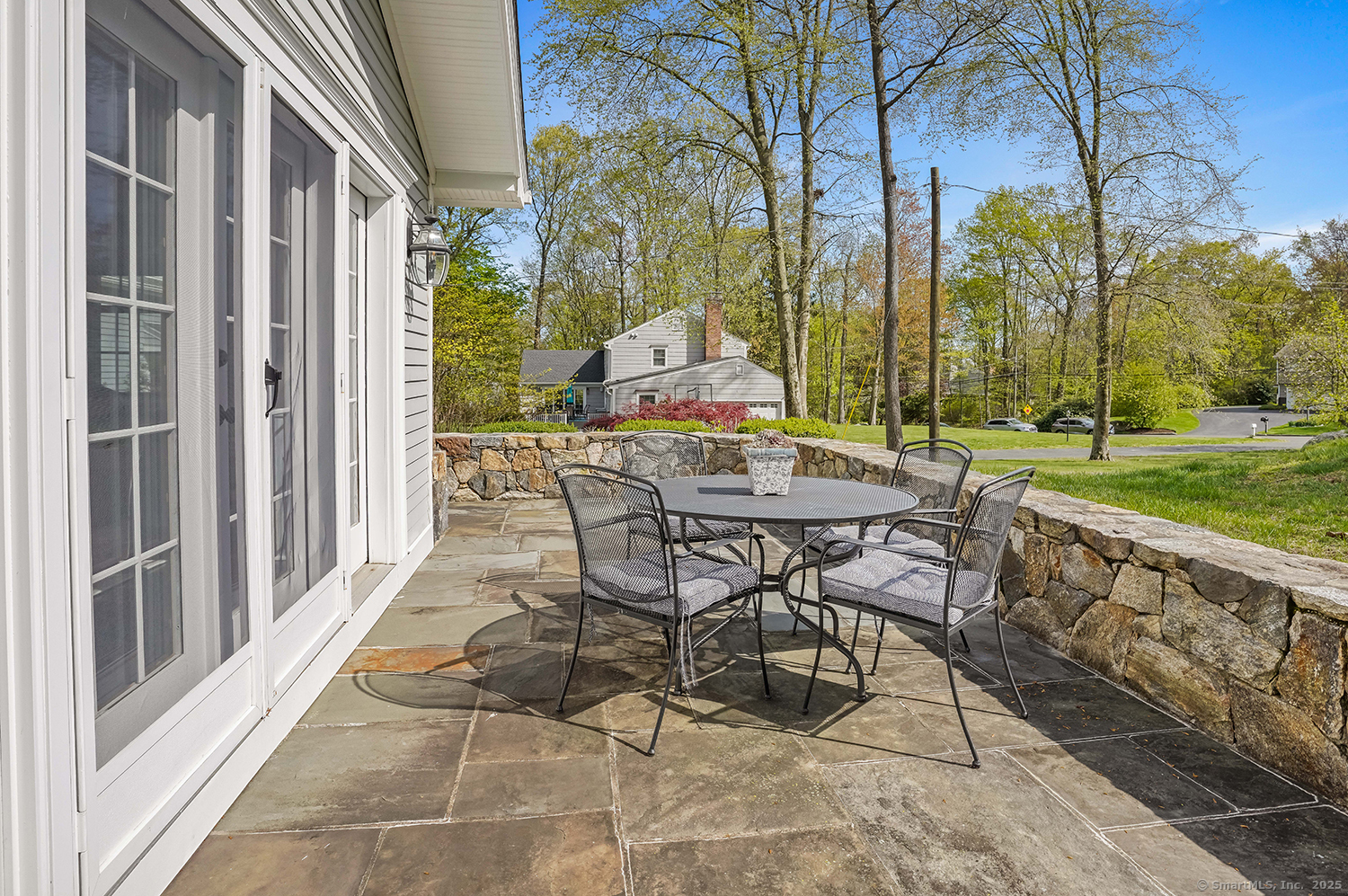 499 Hollydale Road