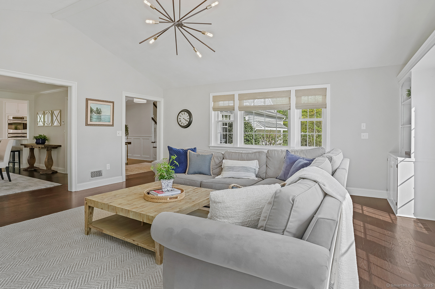 499 Hollydale Road