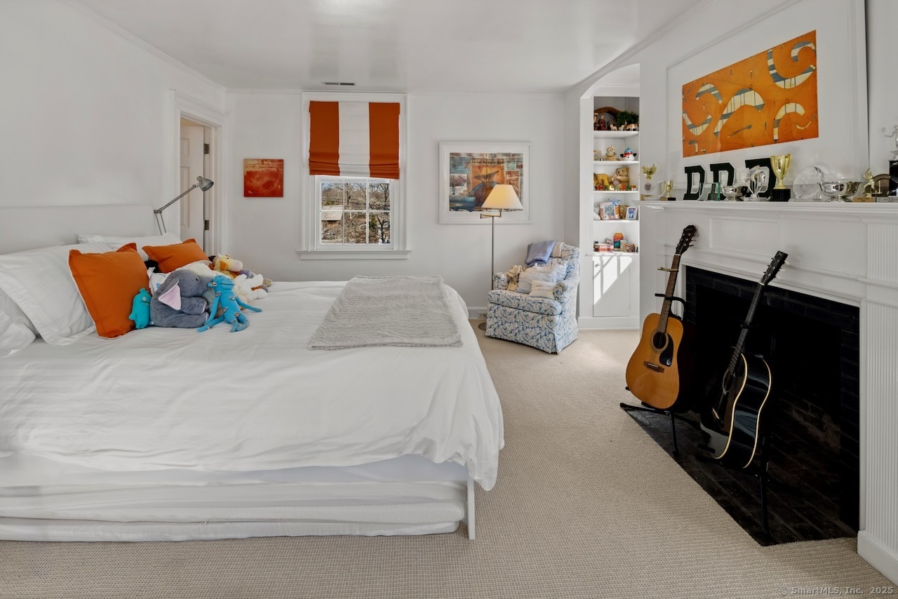 3113 Bronson Road