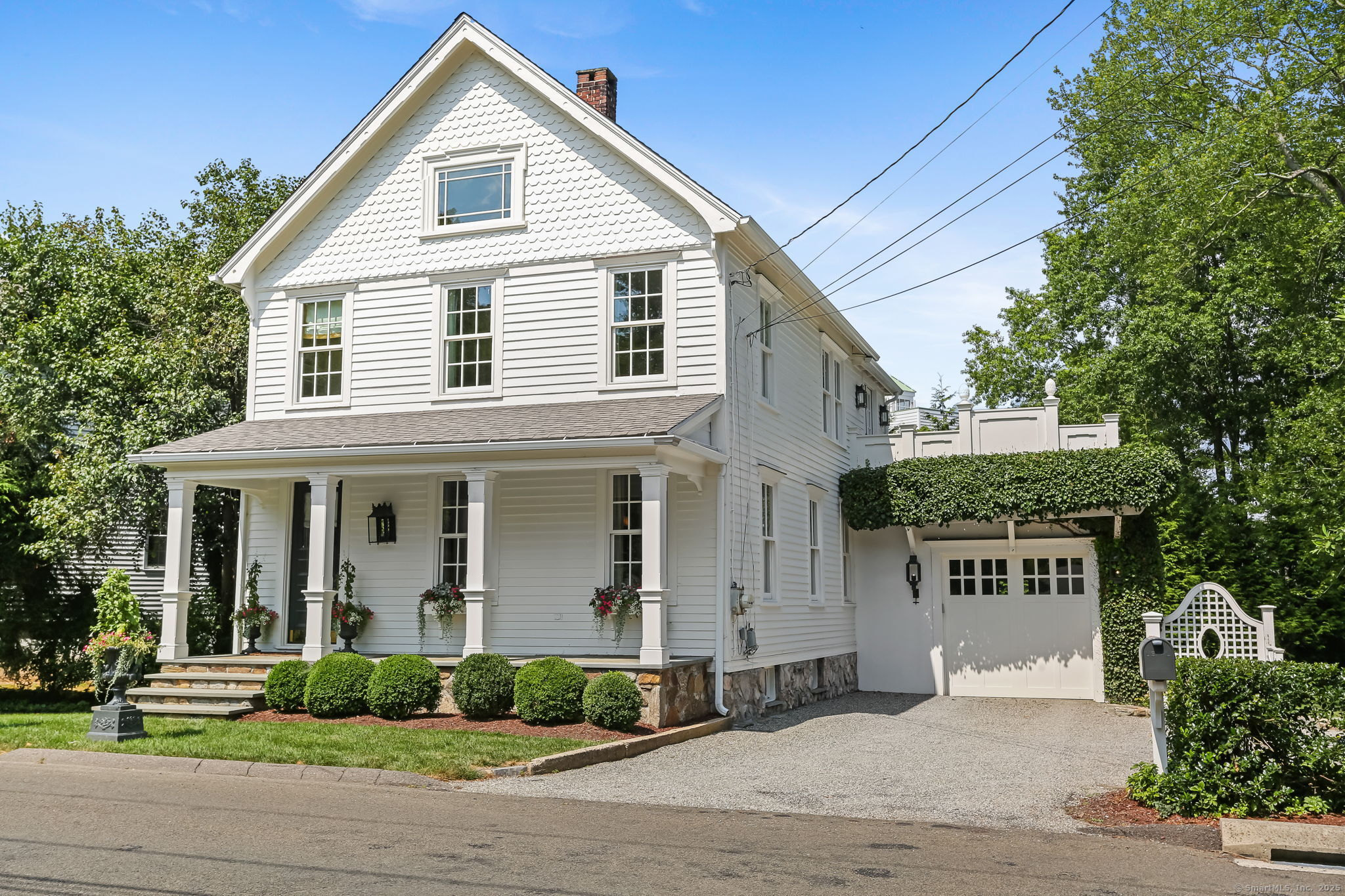 69 River Street