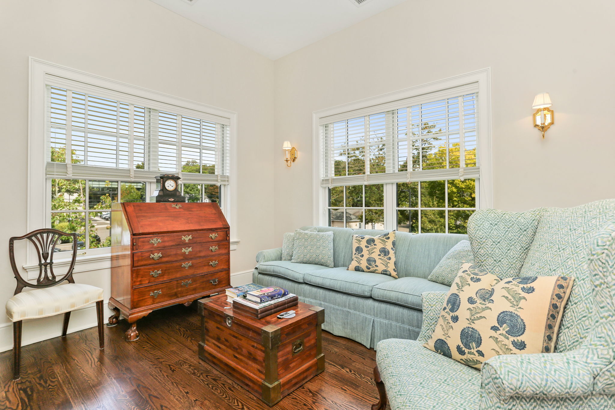 2 Elmwood Drive 2