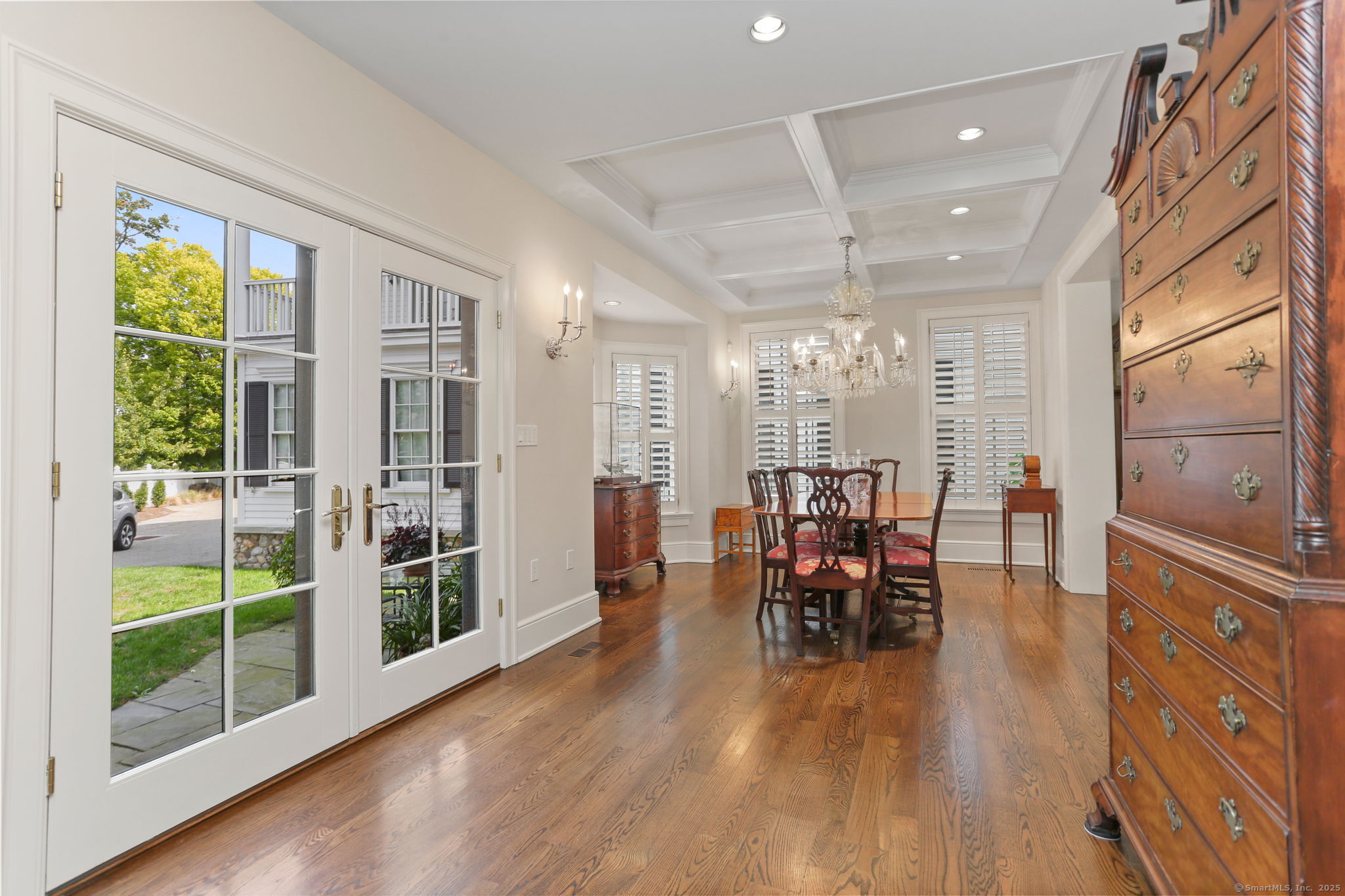 2 Elmwood Drive 2