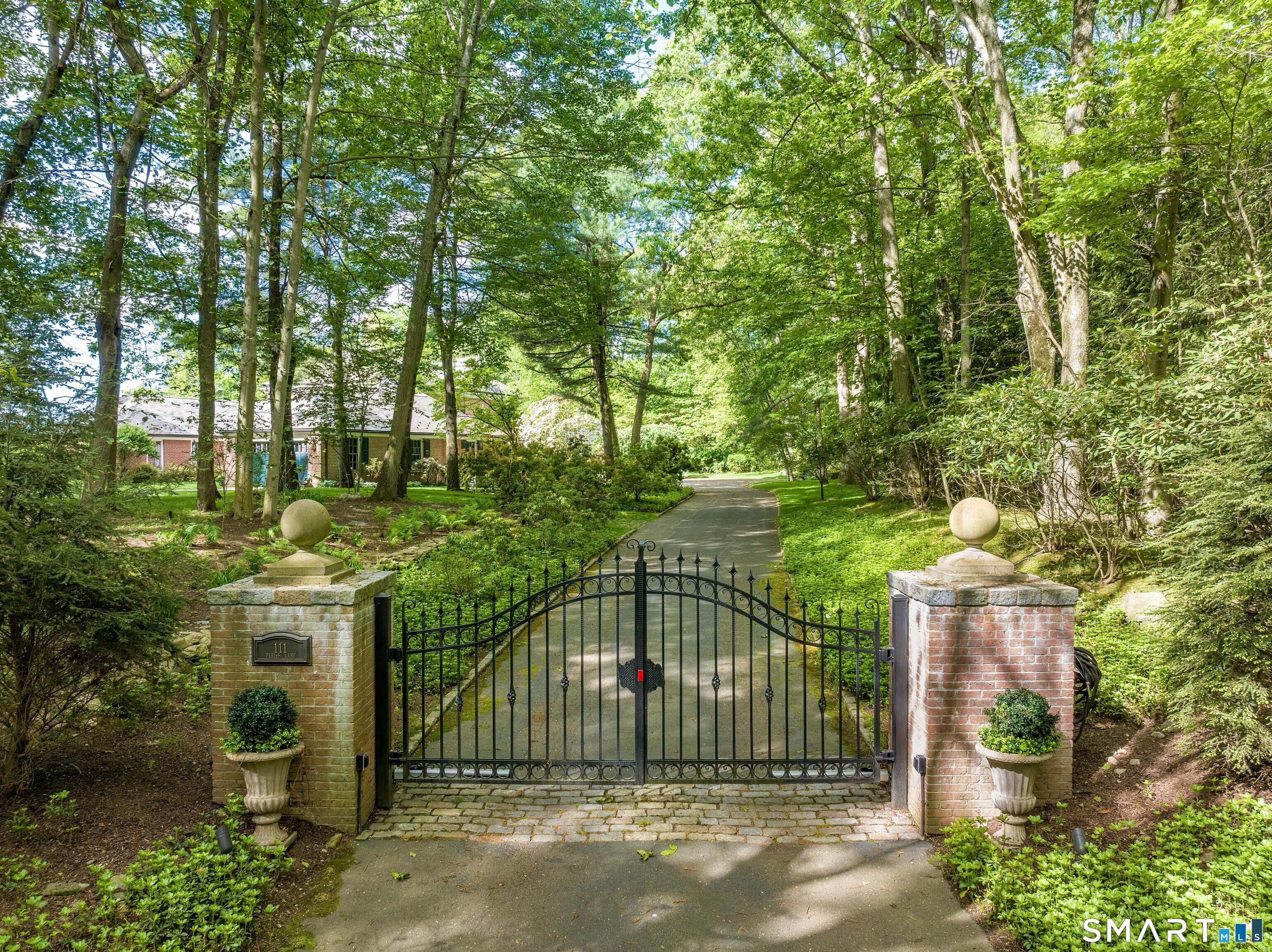 111 Parish Lane