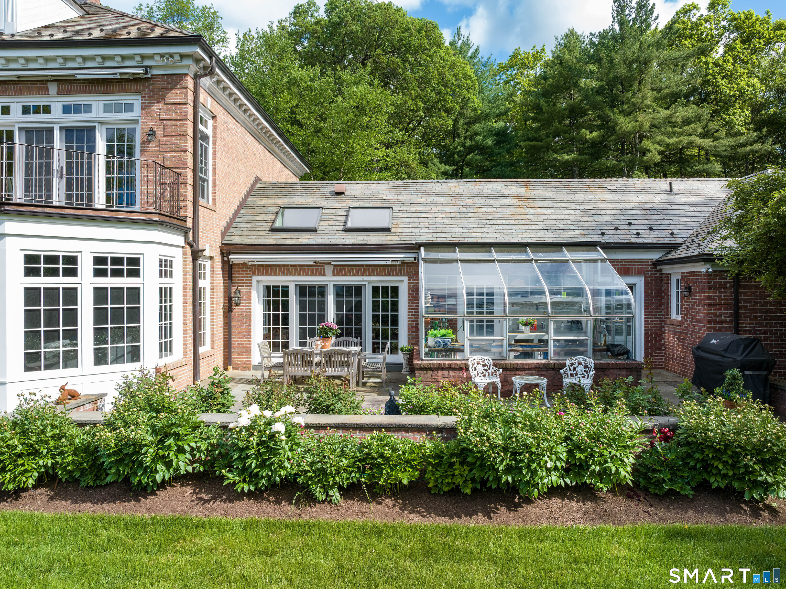 111 Parish Lane