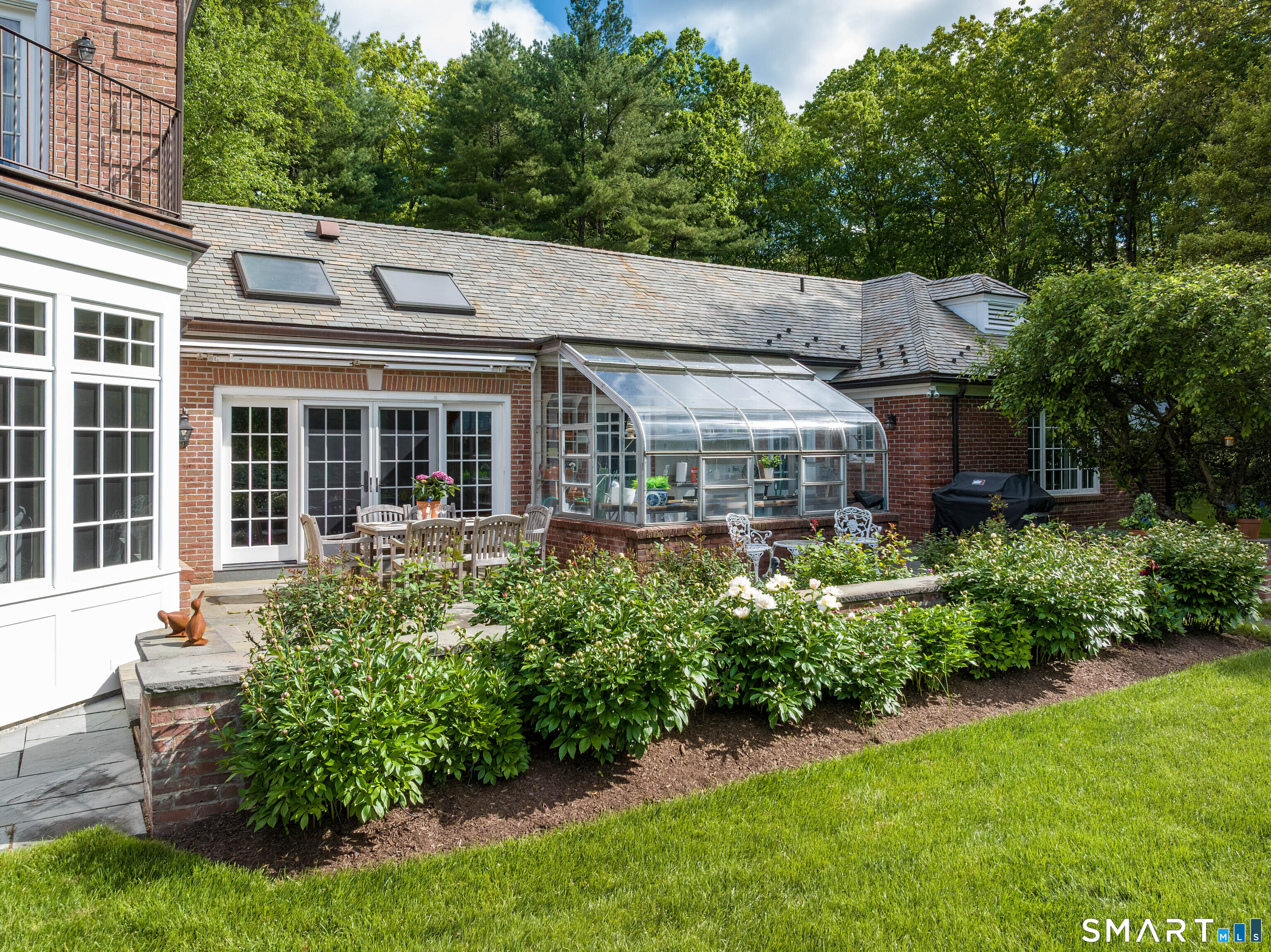 111 Parish Lane